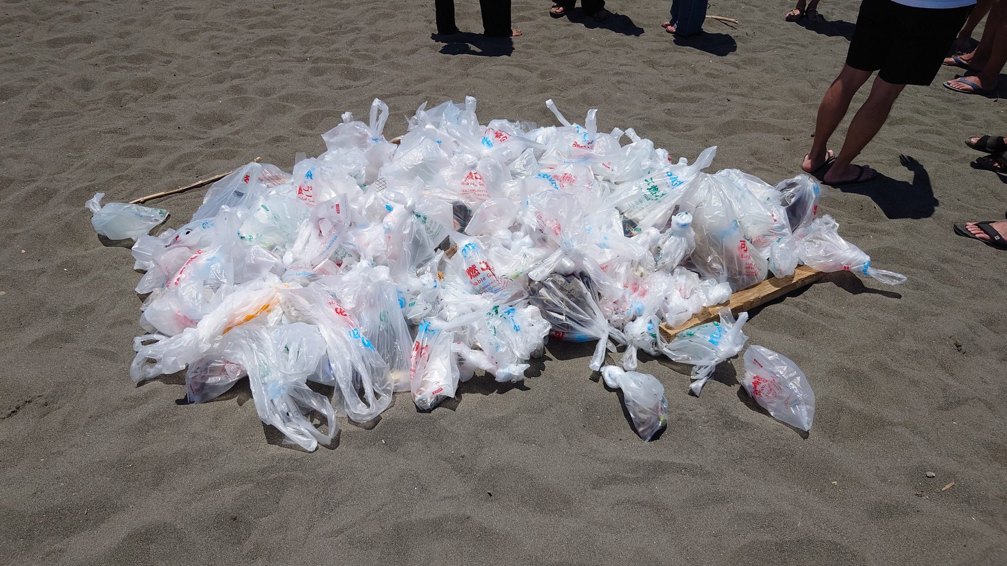 ビーチクリーンイベント