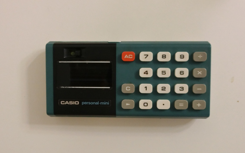 カシオパーソナルミニの製品カット