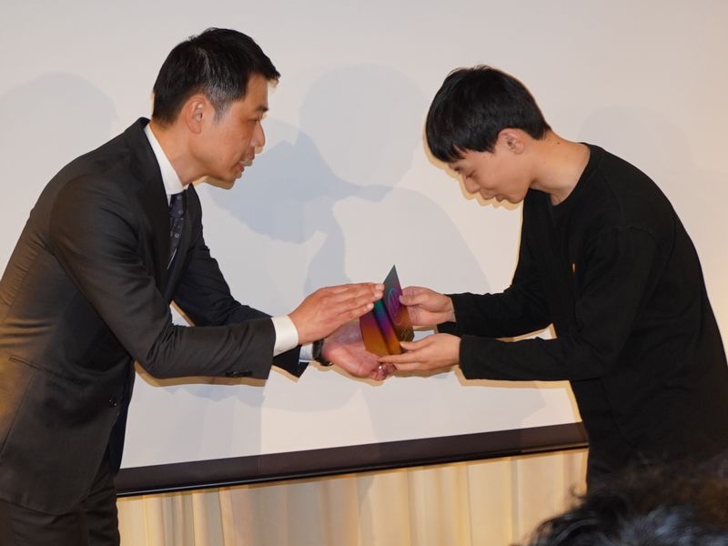 受賞の様子