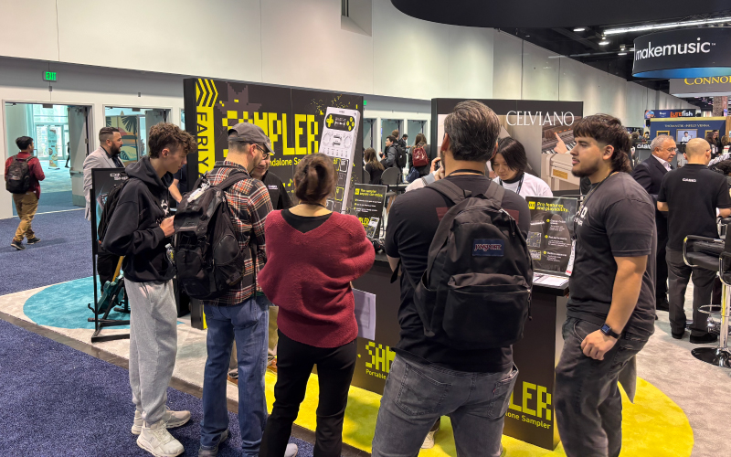 サンプラーのブースの様子