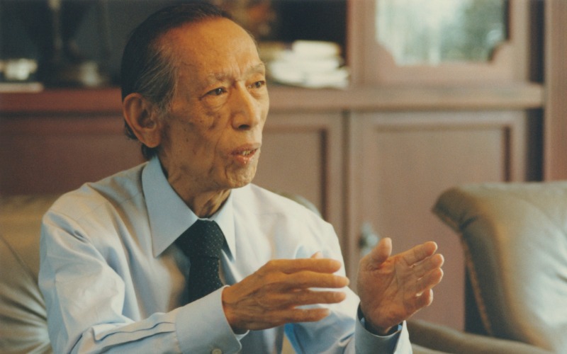 樫尾俊雄の画像