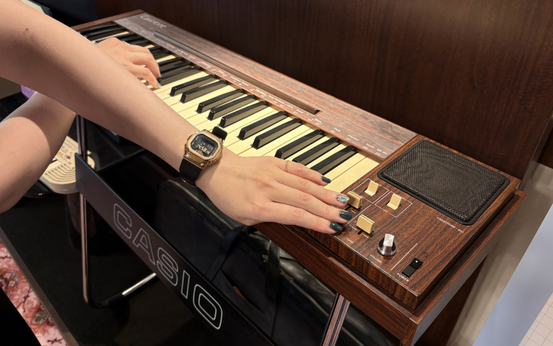 電子キーボード「Casiotone 201」の画像