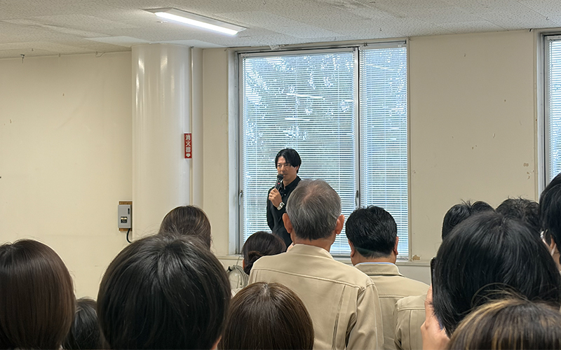 社員食堂の雰囲気