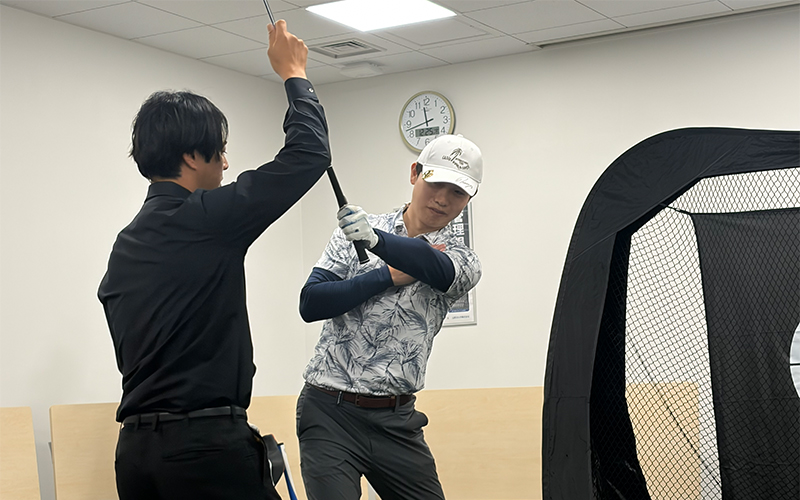 石川遼プロのレッスン風景